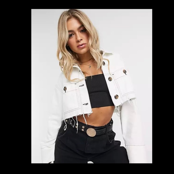 NWT ASOS Design Cropped Denim Jacket in White with topstitch & Raw-Cut Hem - Picture 11 of 13